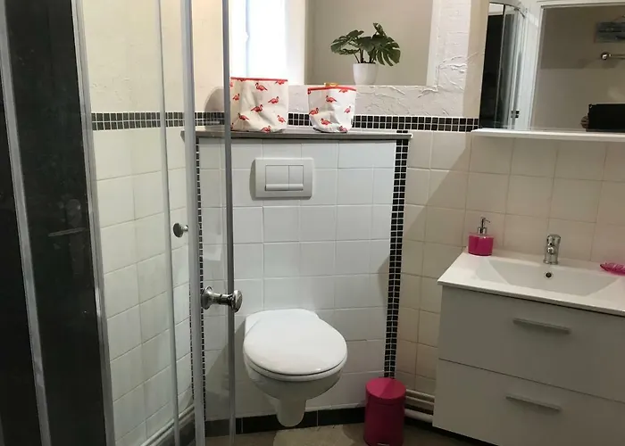 T3 En Vieille 2adult 2 Enfants Parking Gratuit - By La Source D'orfee Appartement *