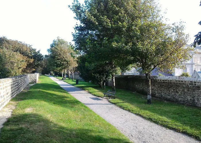 T3 En Vieille 2adult 2 Enfants Parking Gratuit - By La Source D'orfee *